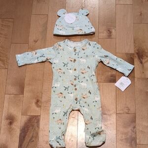 Kyle & Deena Set. NWT